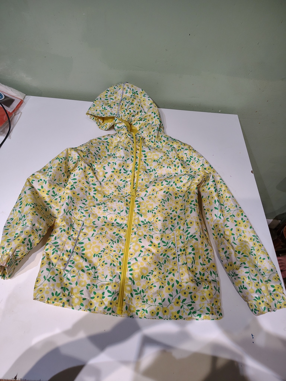 Lily & Dan Size Small Girl Yellow Floral Raincoat Rain Jacket 6/6x Green White